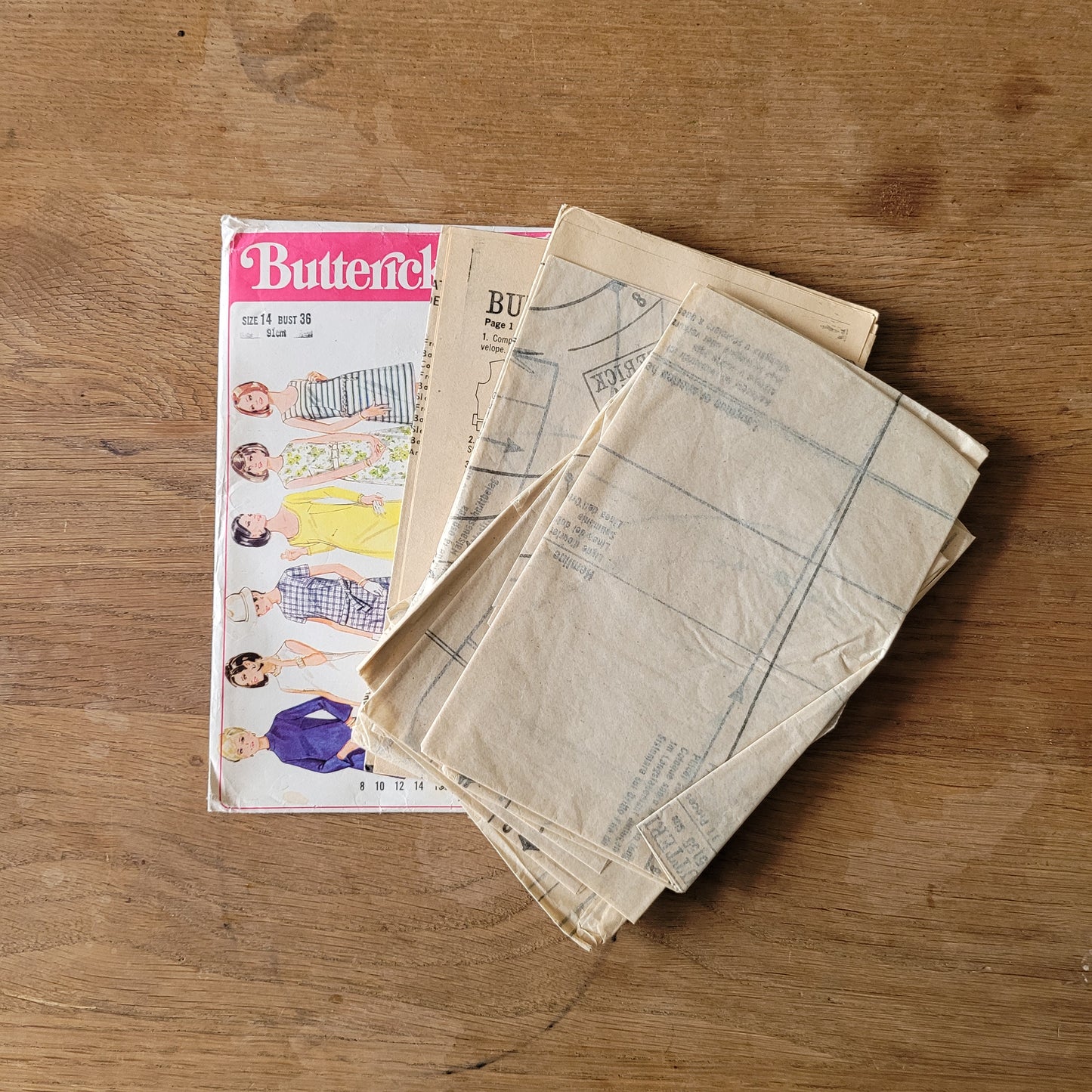 Part cut 1960s/70s Butterick 5155 sewing pattern for easy misses' one-piece dress, size 14 (complete) bust 36" / 91cm