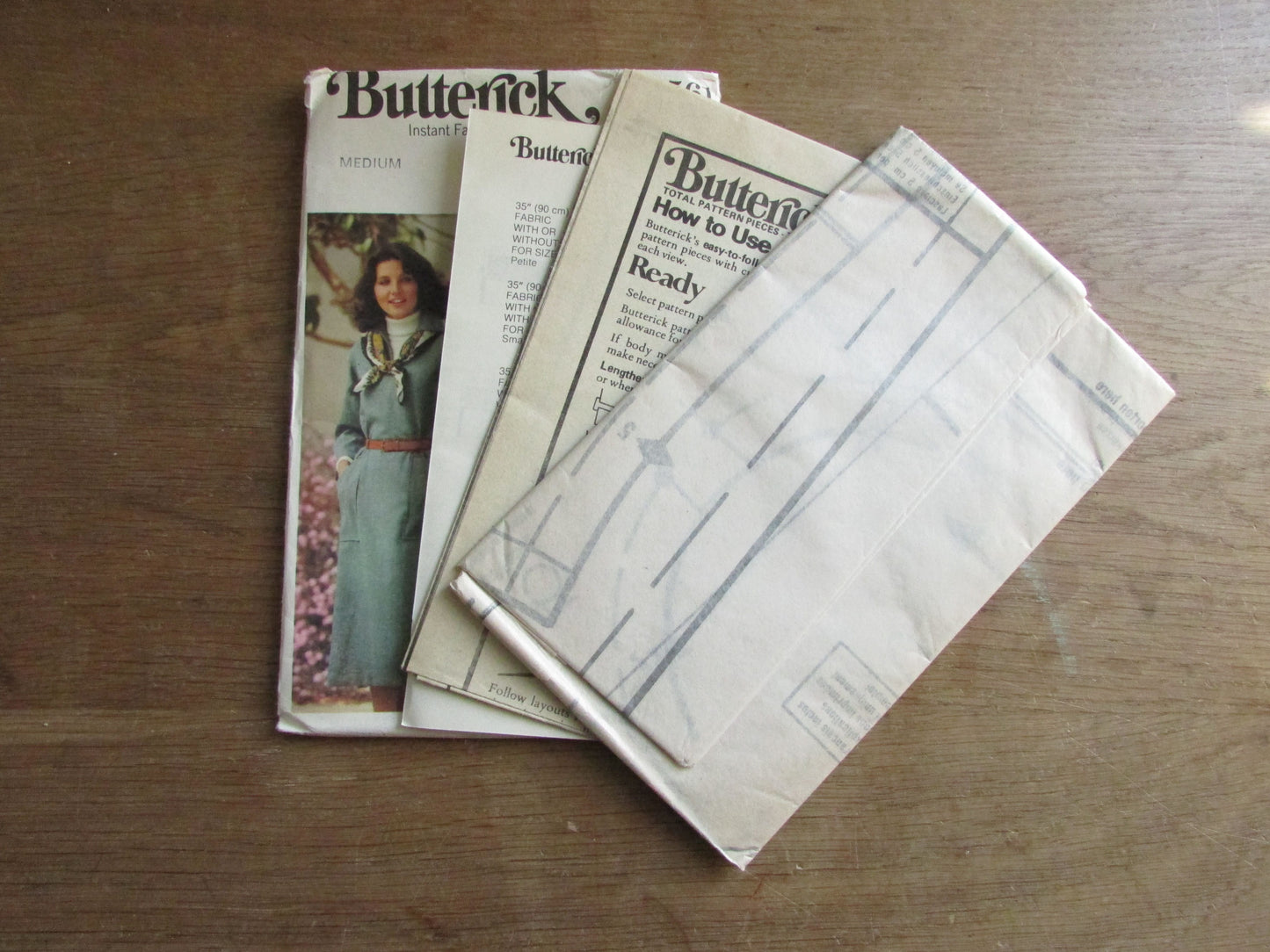 Uncut 1970s Butterick 5561 sewing pattern for misses' dress & top, size 12-14 (complete)