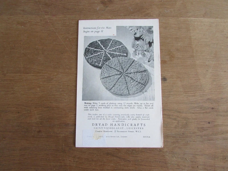 1950s Dryad Handicrafts leaflet No.137: Make These From Raffia