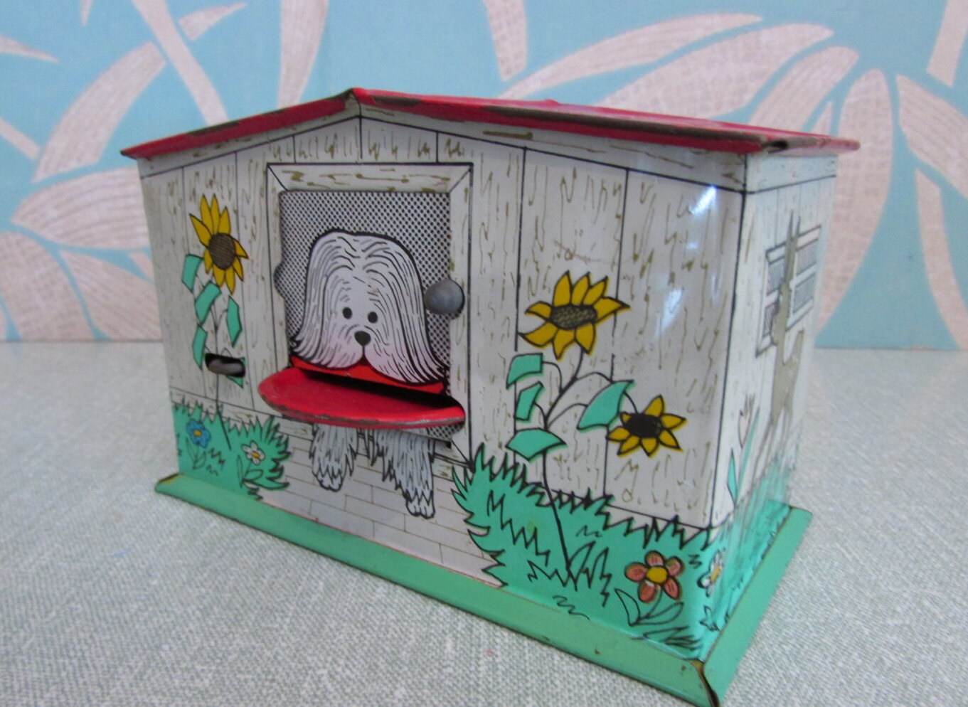 Cute 1950s tin mechanical coin bank/money box, made in Hungary