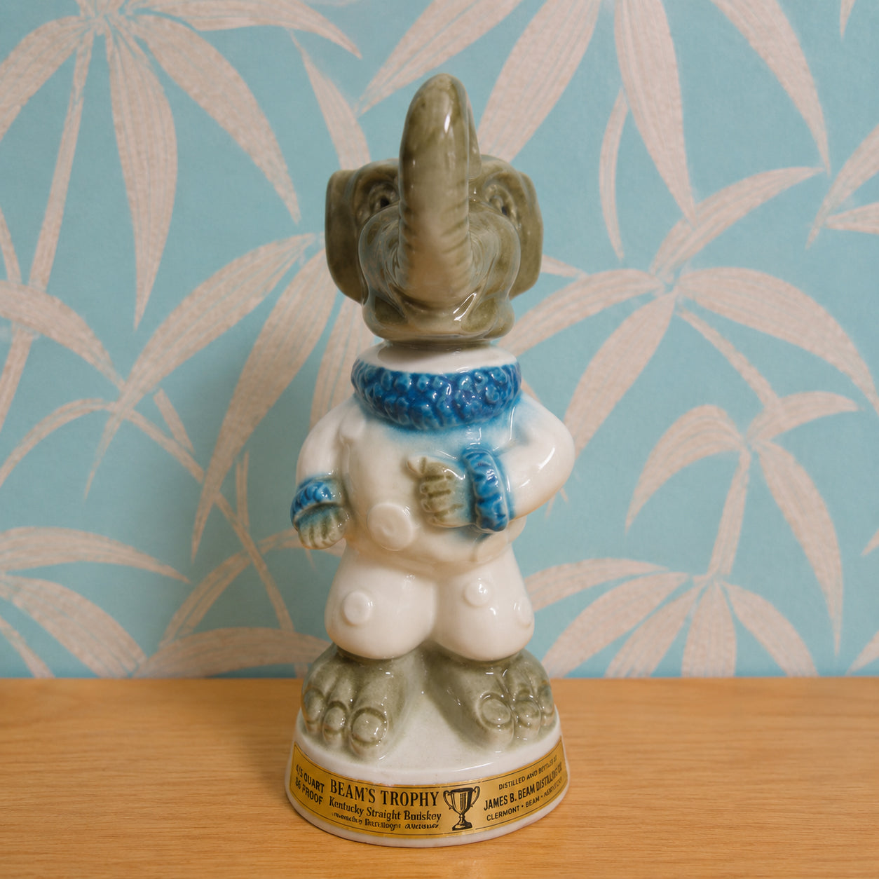 1968 Jim Bean Beams Trophy ceramic elephant whisky decanter