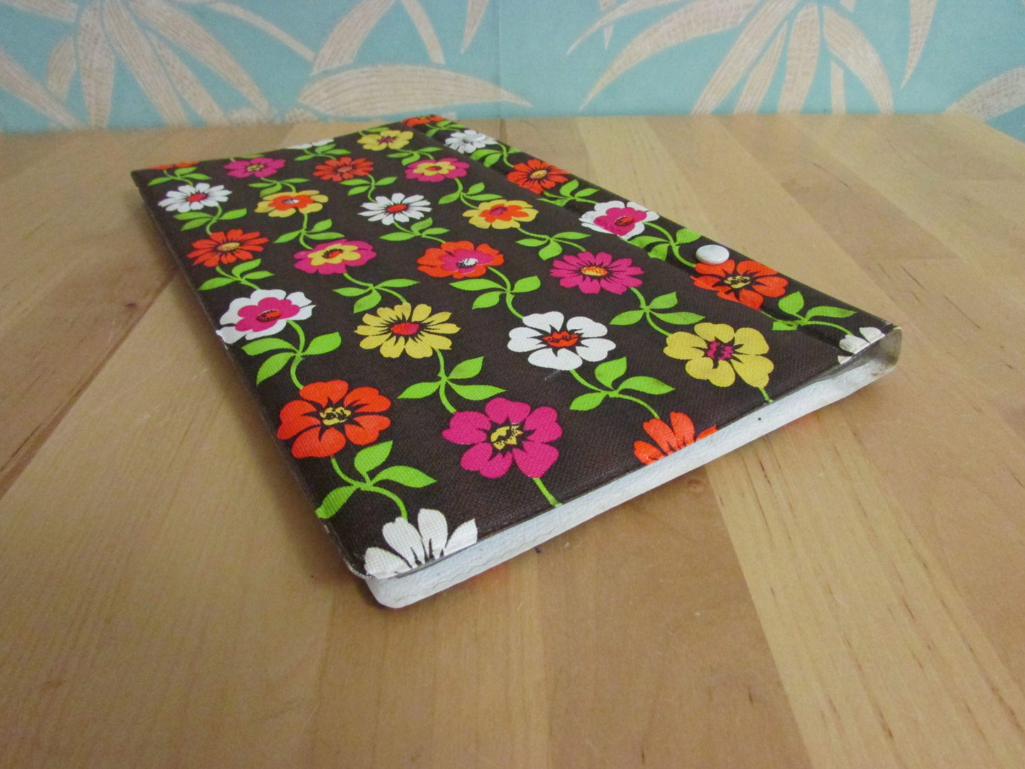 1960/70s Apsley plastic/vinyl floral photograph album