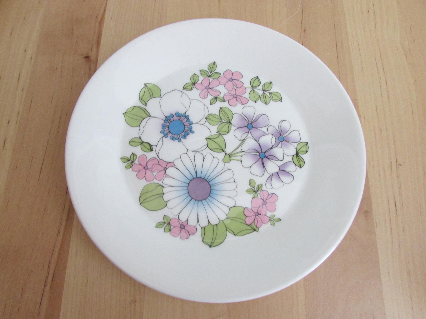 Set of 6 1960s HT (Hostess Tableware) "Angelique" tea/cake plates