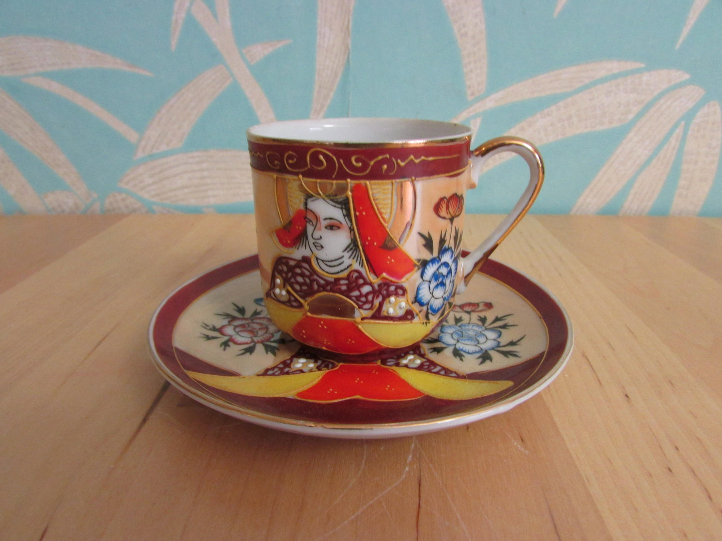 Delicate 1930s hand-painted Japanese Samurai tea set with koro