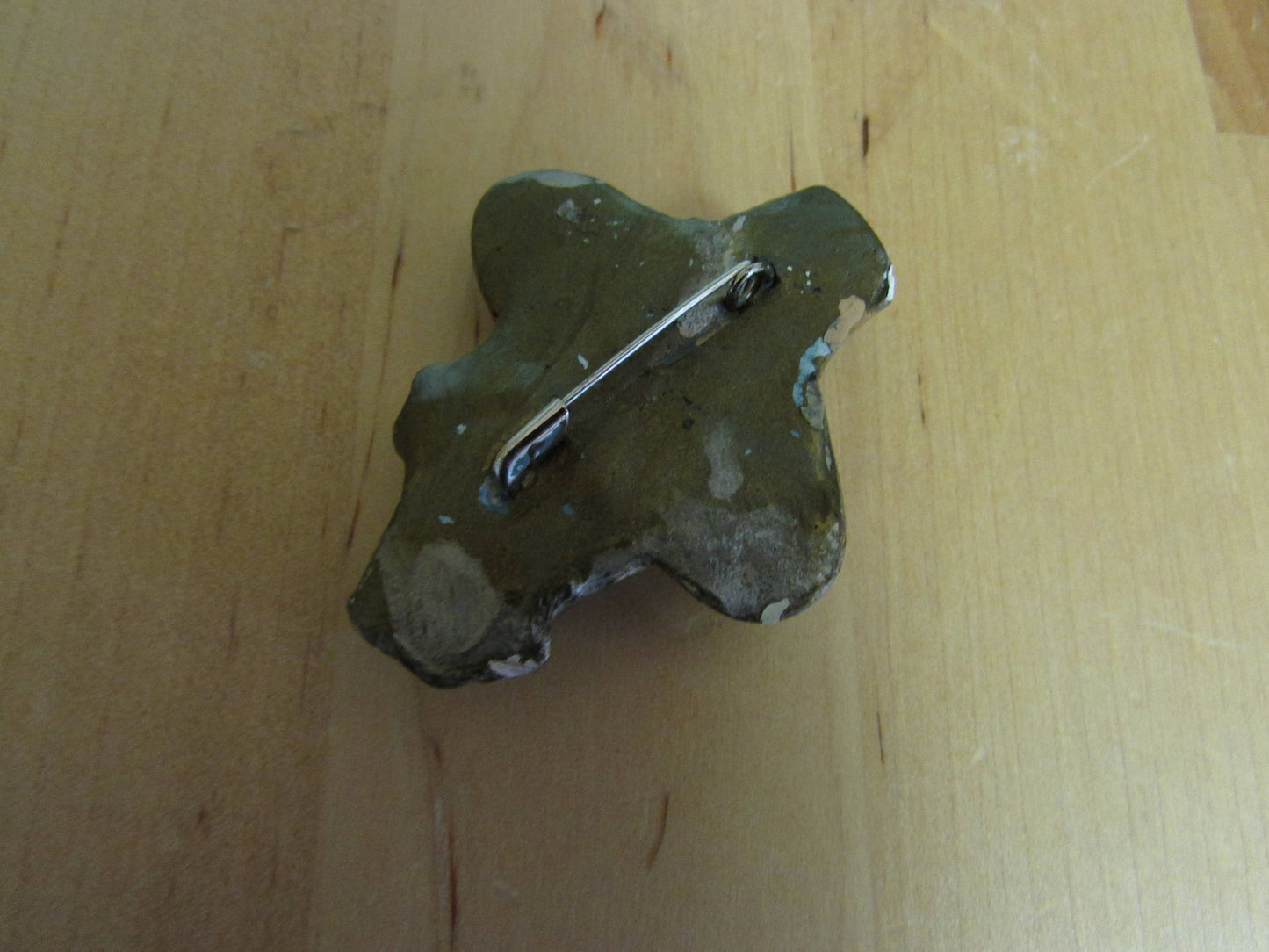 Vintage gold-painted plaster/chalkware lady in hat head brooch