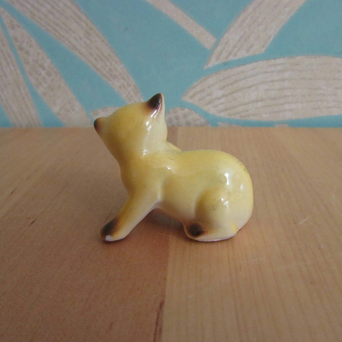Pair of vintage Japanware ceramic playful kitten figurines