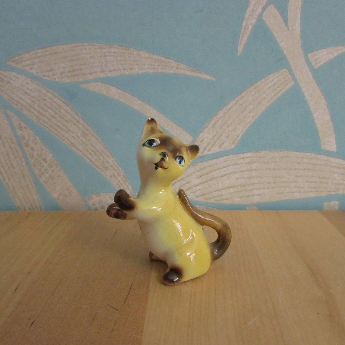 Pair of vintage Japanware ceramic playful kitten figurines