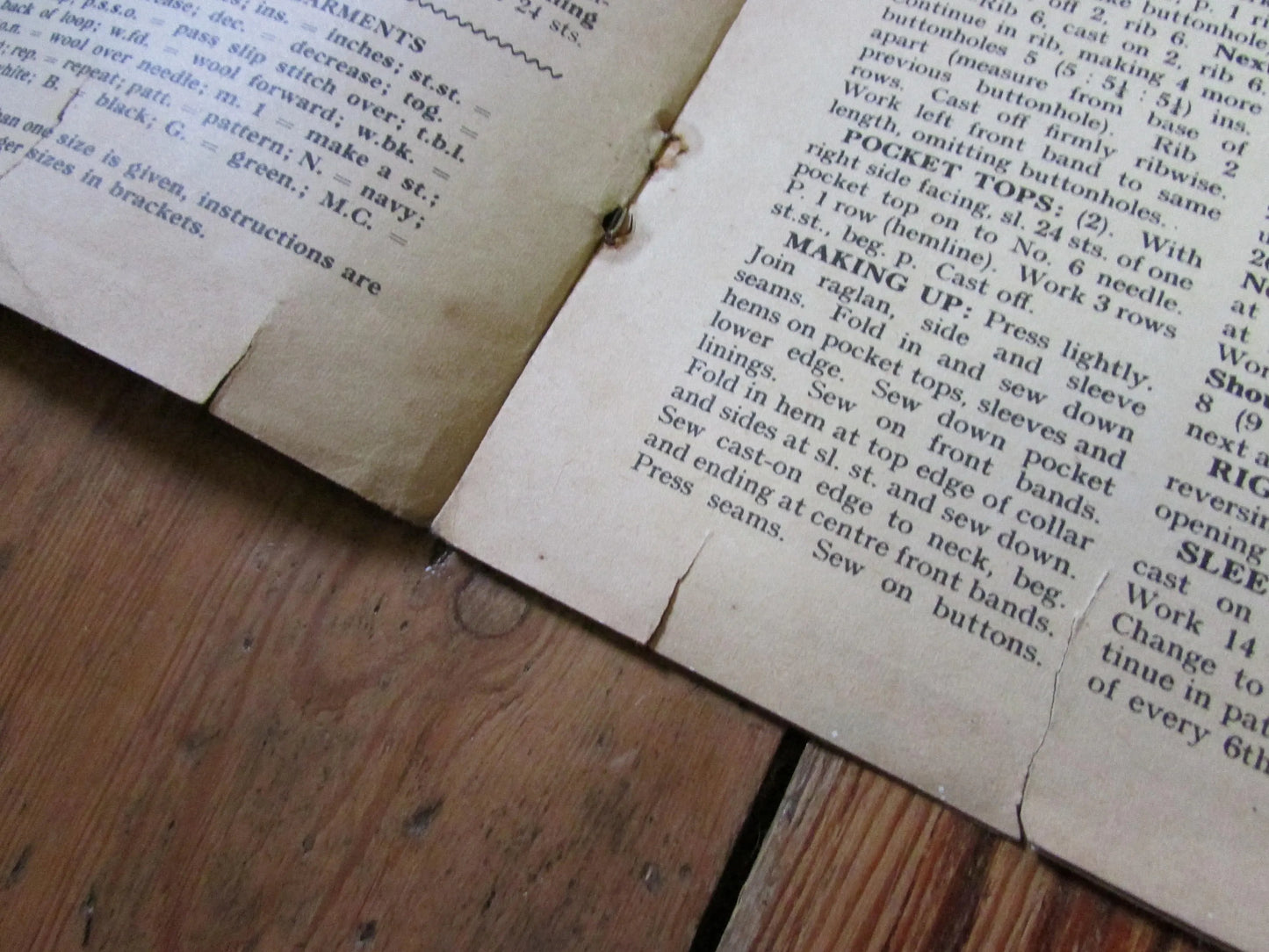 1960s Woman Magazine "Jumpers & Jackets for the whole Family" knitting pattern booklet