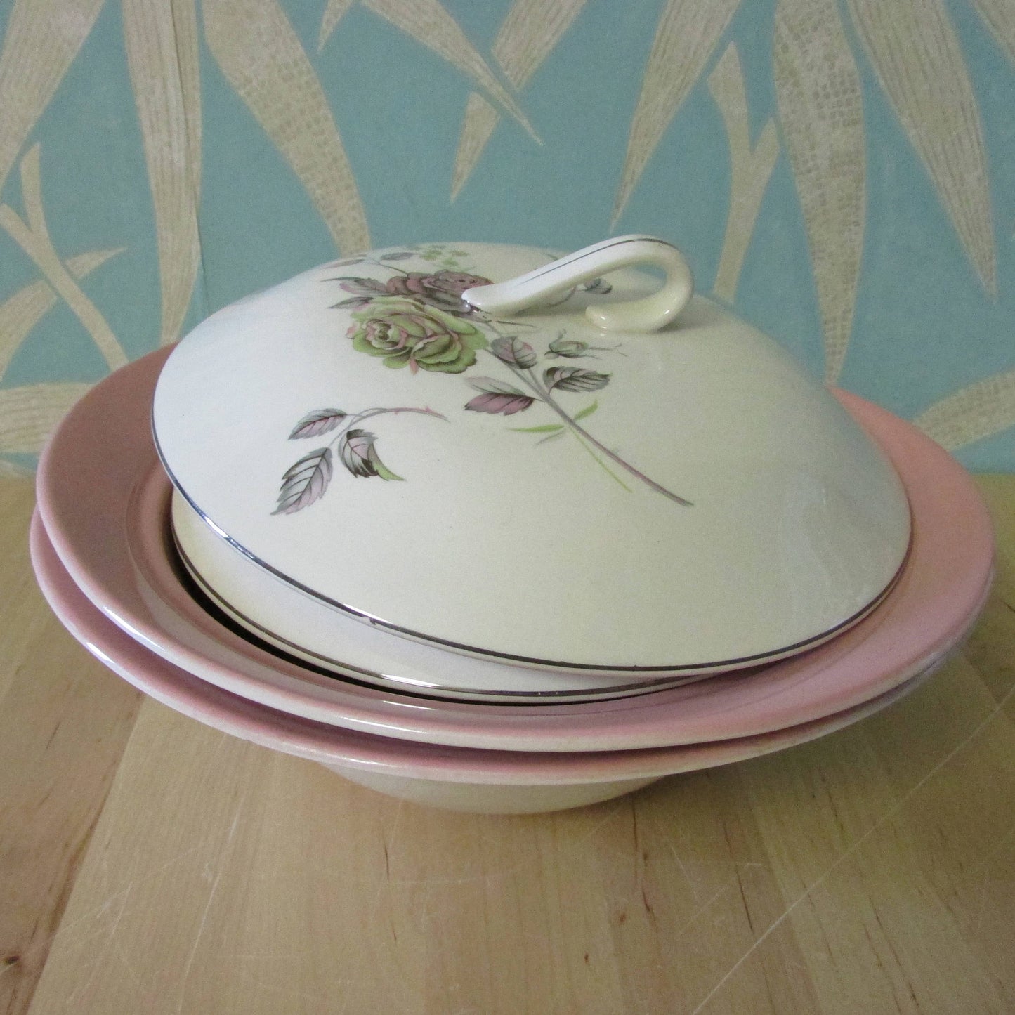 Pair of 1950s/60s Johnson Bros Snowhite pink rose lidded vegetable tureens