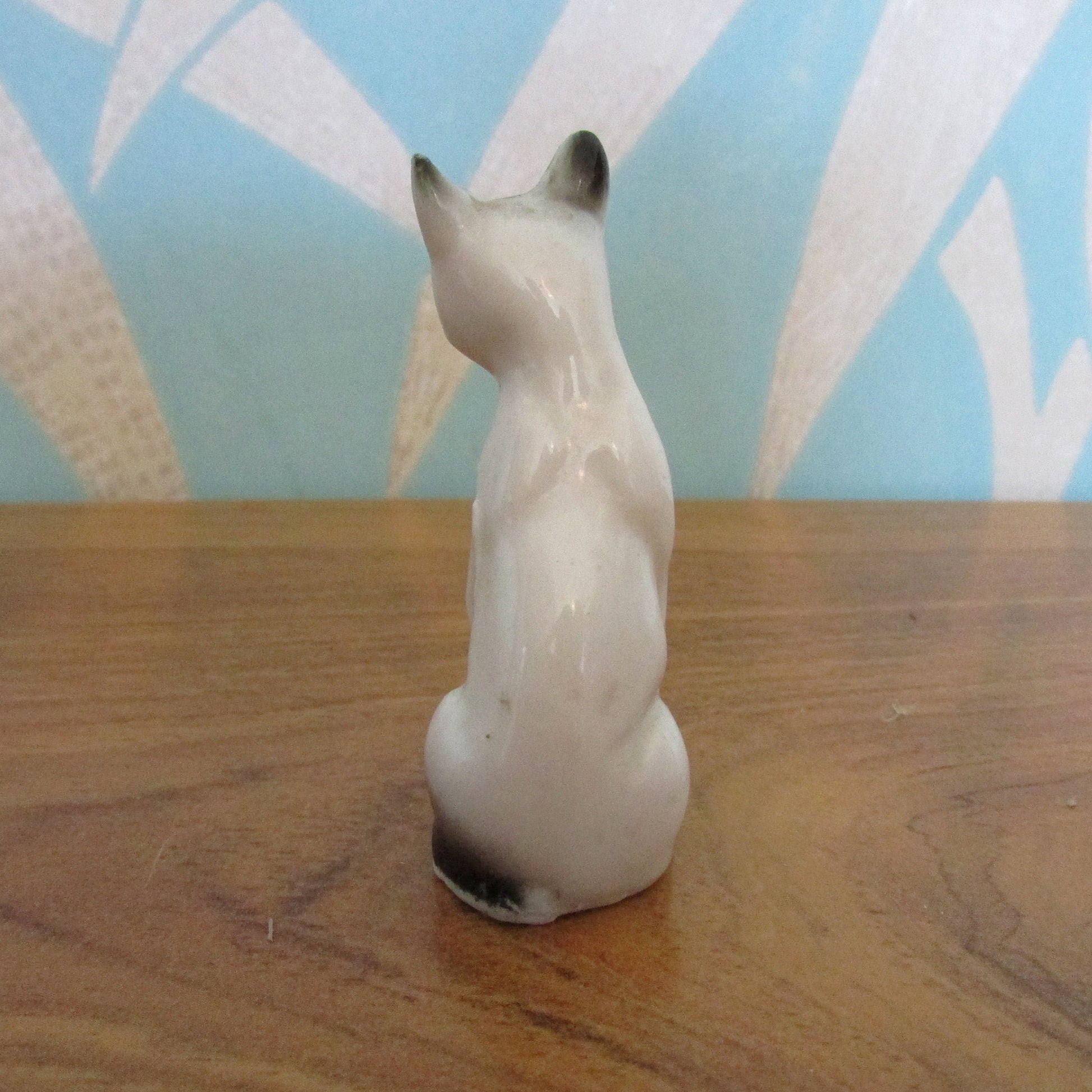 Vintage miniature ceramic Siamese kitten figurine