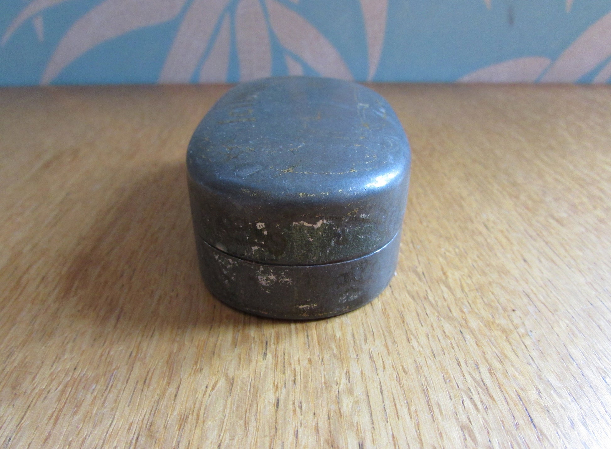 1920s/30s Icilma soap tin