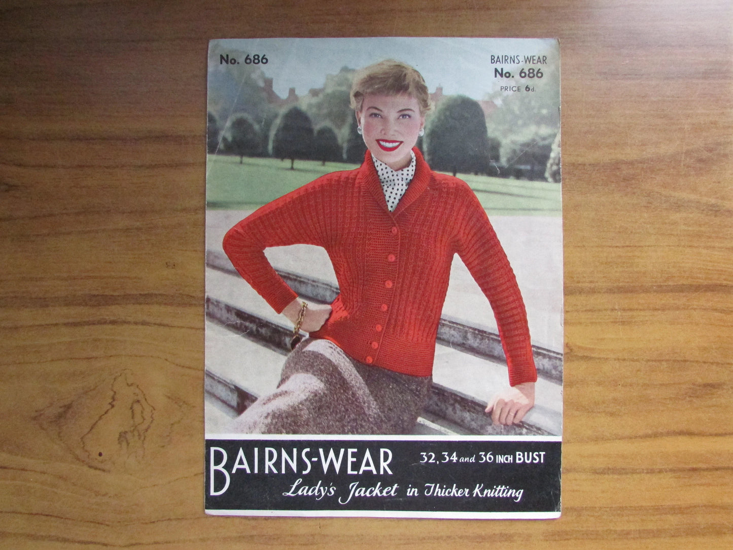 1950s Bairns-Wear 686 knitting pattern for 'Beatrice' lady's jacket