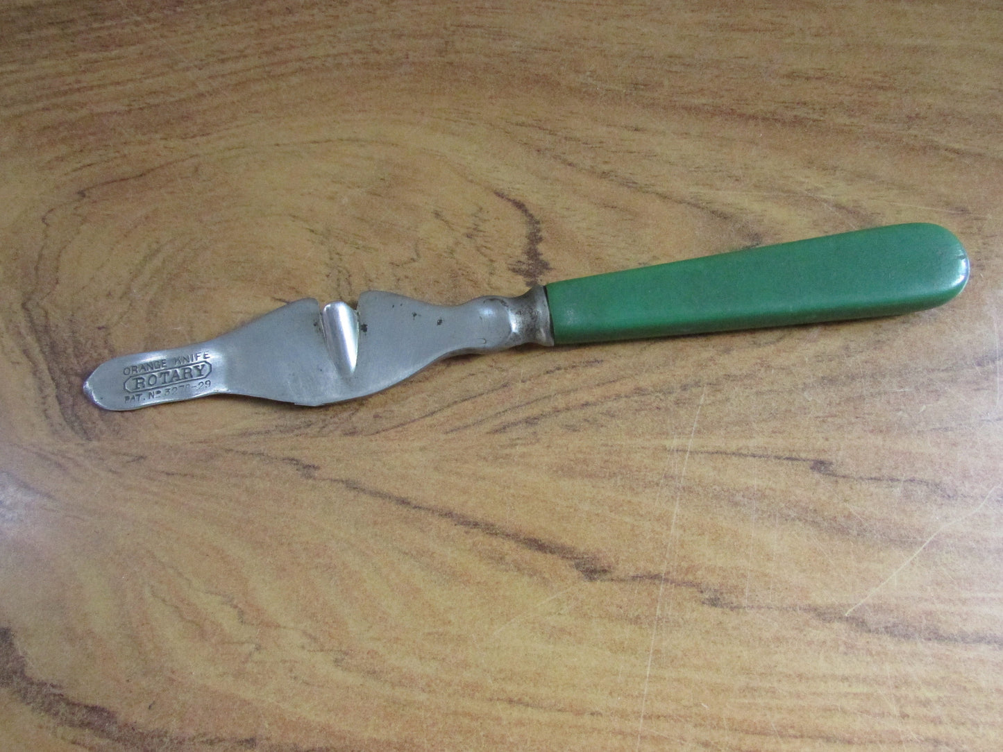 circa. 1940s green-handled Rotary orange knife/peeler