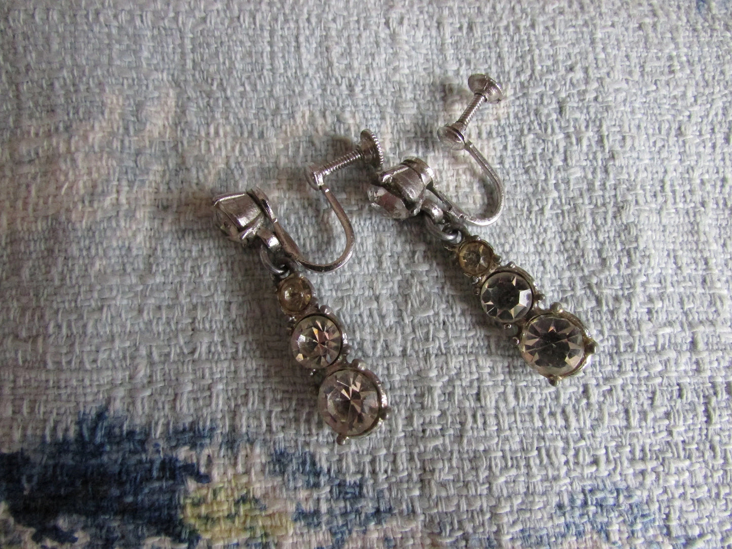 Vintage diamanté drop screw-back earrings