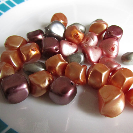 30 vintage metallic copper tone plastic rounded square beads
