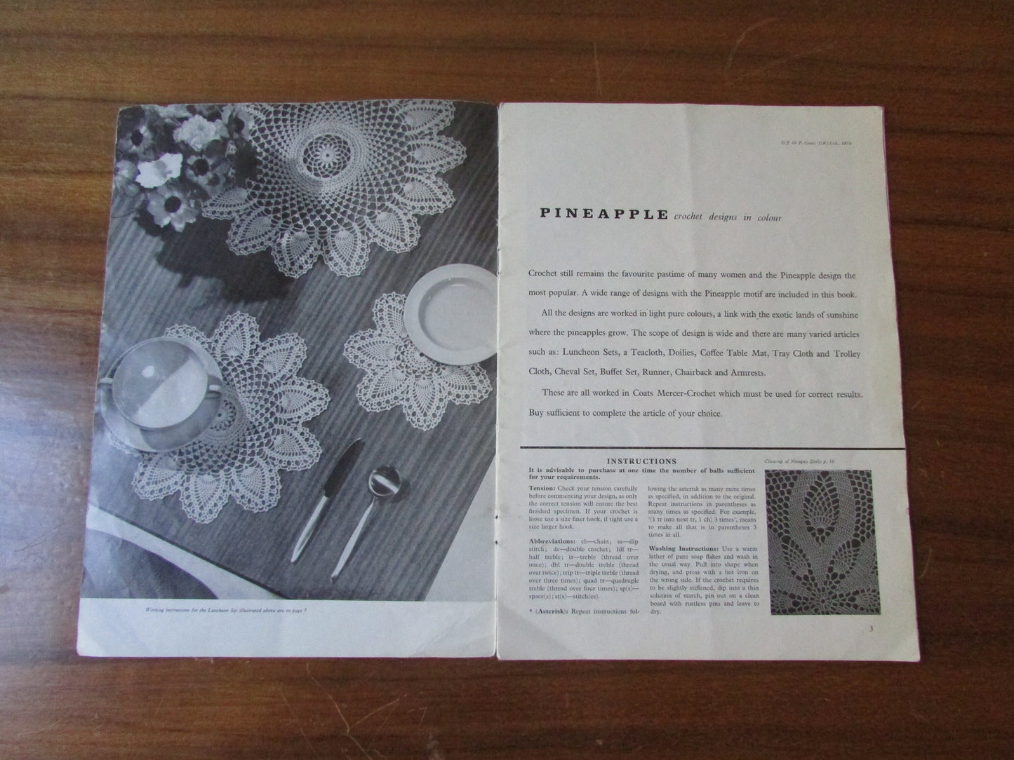 1970 Coats Sewing Group 659 Pineapple Crochet Design in Colour pattern booklet