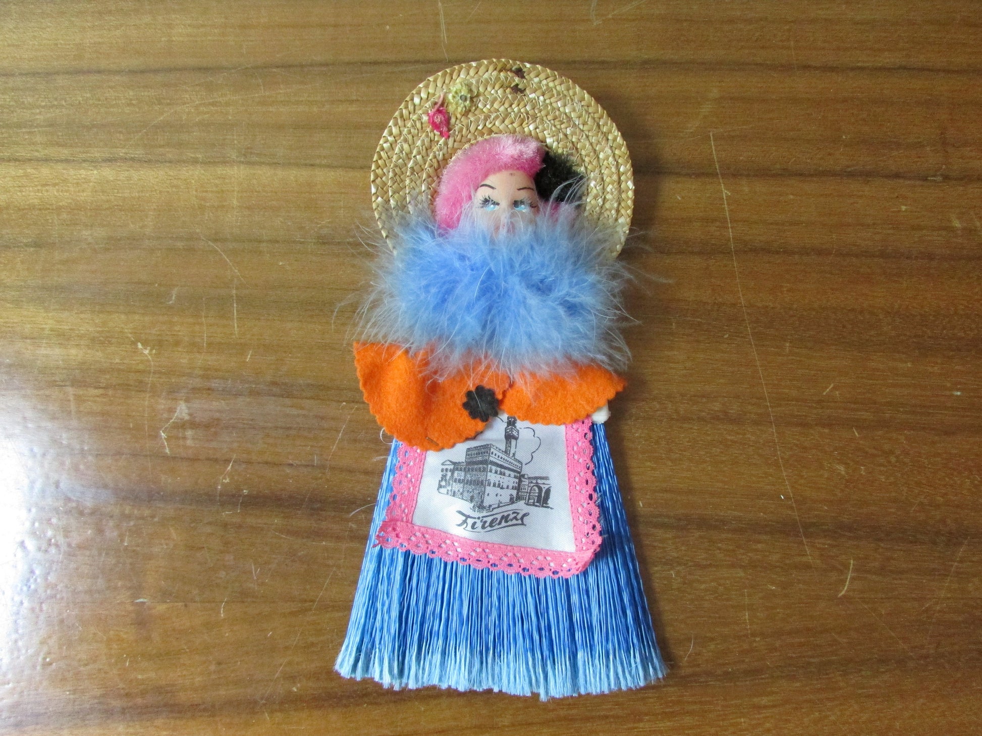 Vintage kitsch Italian souvenir doll crumb brush