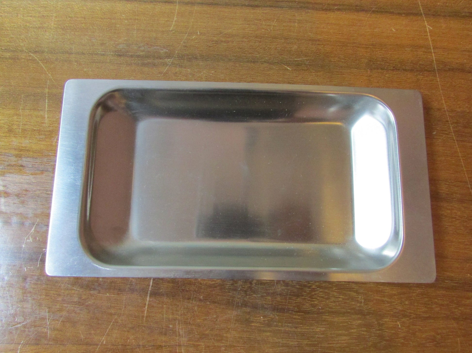 circa. 1960s Oneidacraft stainless steel 2-piece butter dish & knife set
