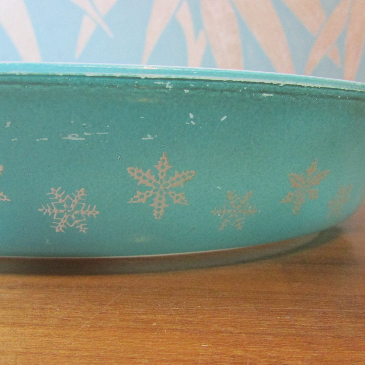 1960s JAJ Pyrex turquoise Snowflake spacesaver divided serving dish