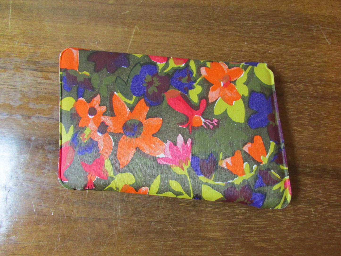 1960s manicure set in floral vinyl envelope