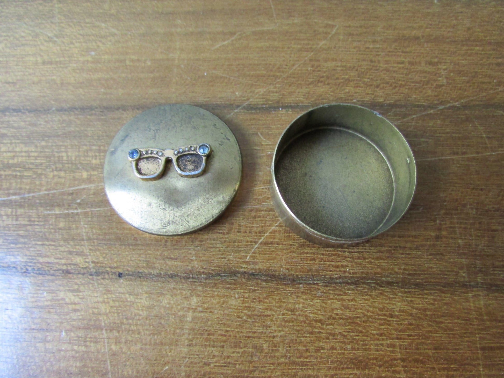 Small vintage brass-tone pill box, cute diamanté specs details