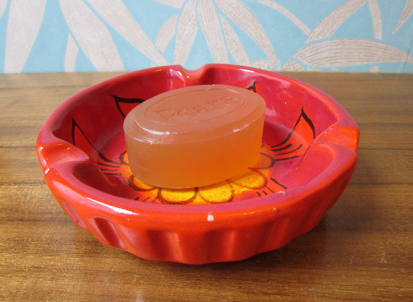 1960s Italian ceramic orange & yellow flower detail ashtray