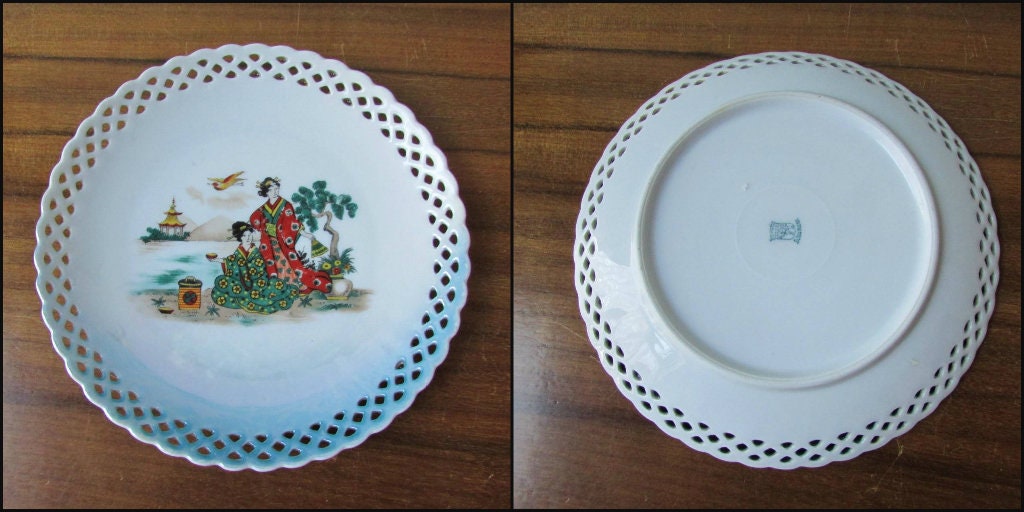 Set of 4 vintage Schumann Bavaria pierced-edge cake plates with Geisha design