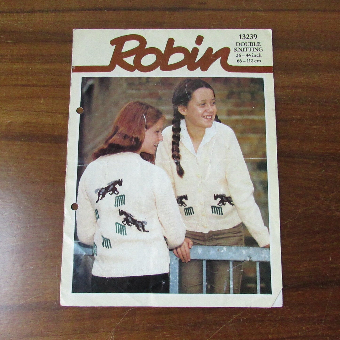 1970/80s Robin 13239 knitting pattern for girl's horse motif cardigan