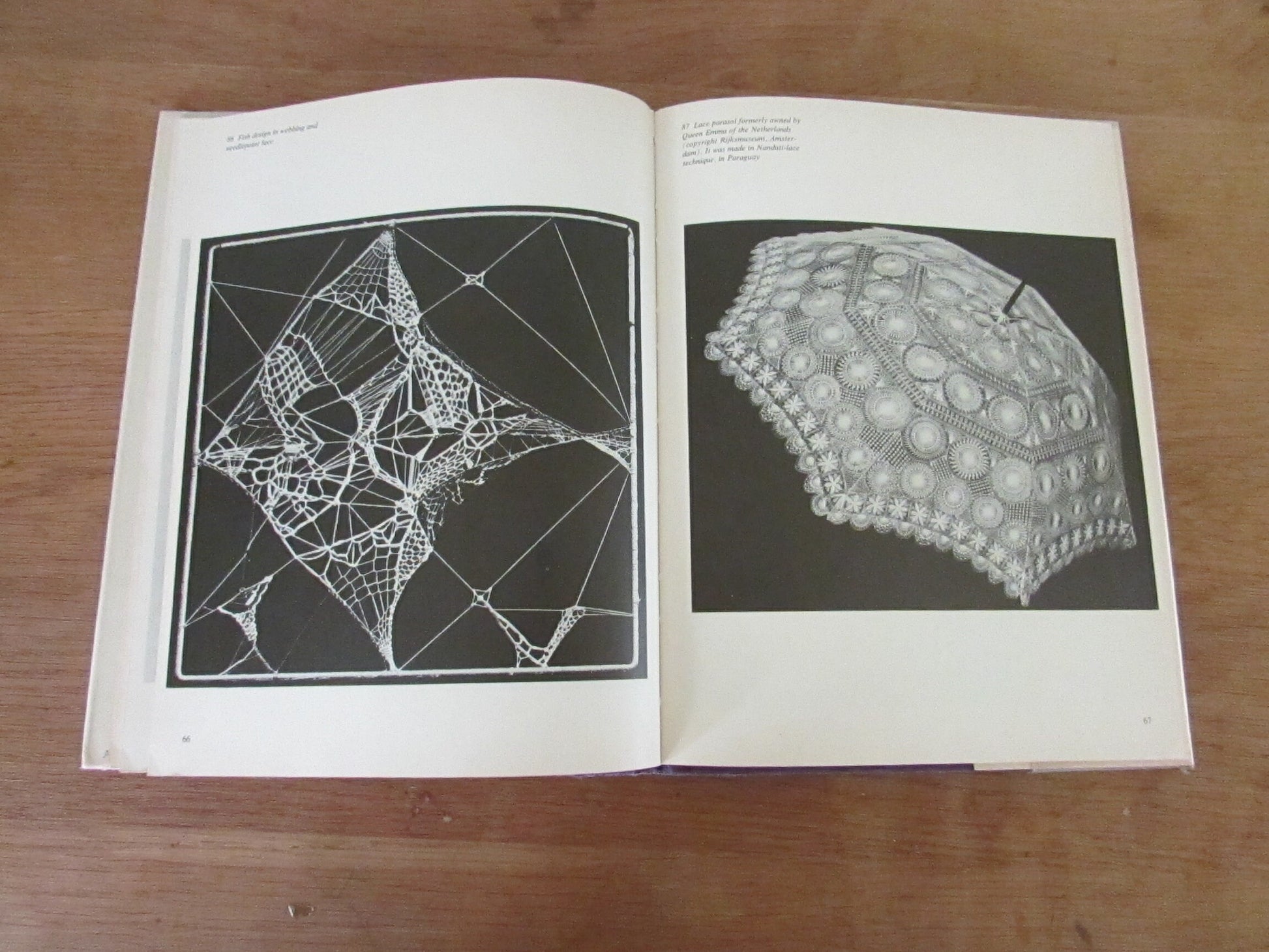 Creative Work with Textiles by Hetty Mooi (Hardback, 1975)