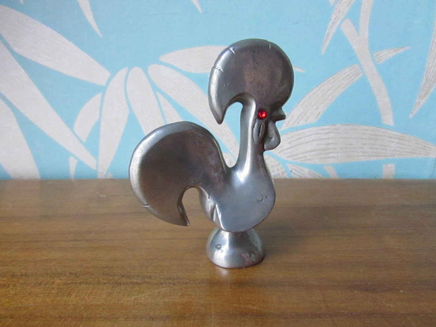 Vintage Santiago Estanho pewter rooster, ruby red rhinestone eye detail