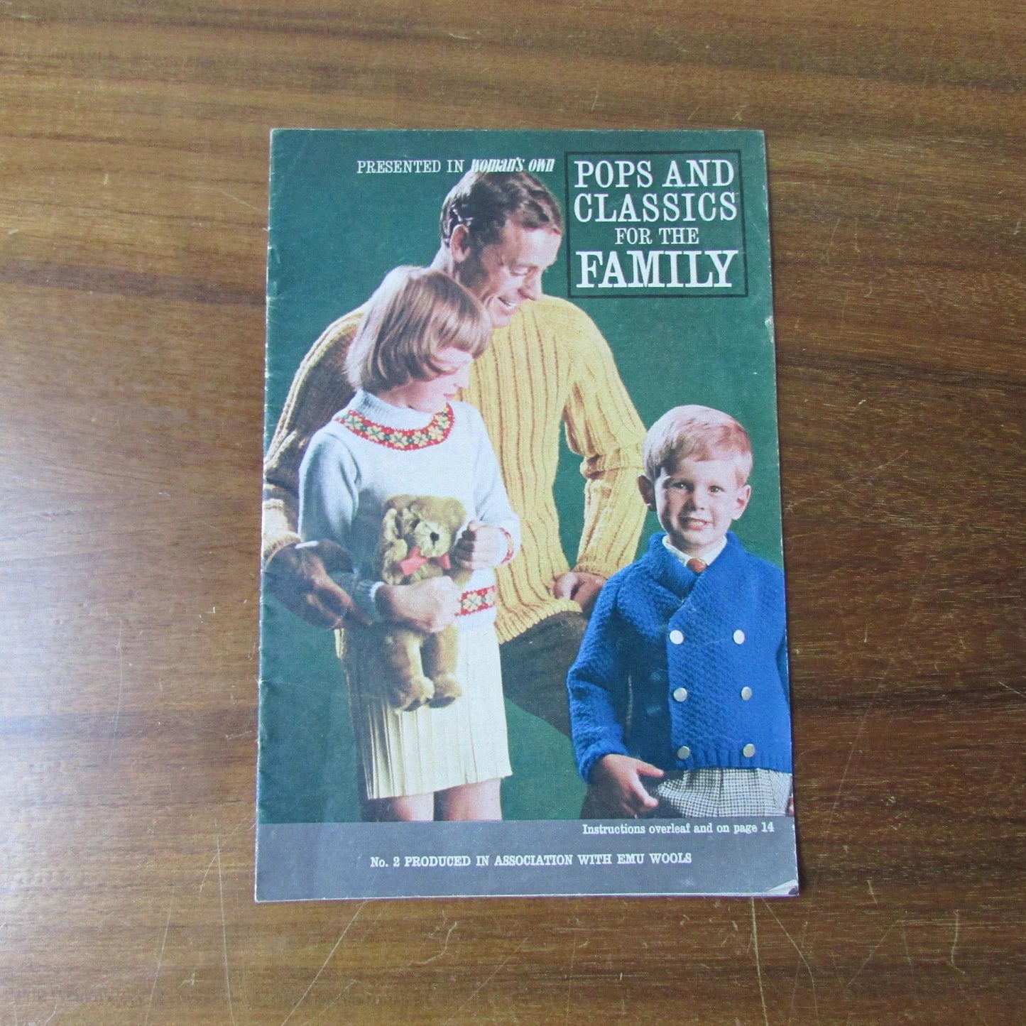 1960s Woman's Own Pops & Classics knitting pattern booklet for the family