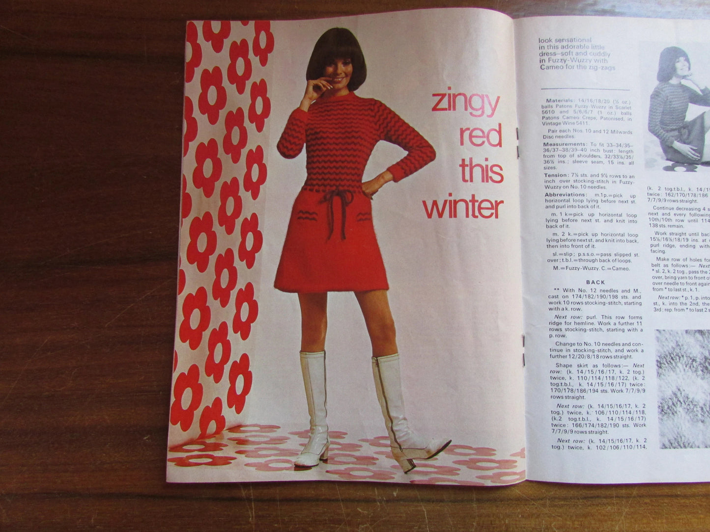 1970 Stitchcraft knitting & embroidery pattern booklet