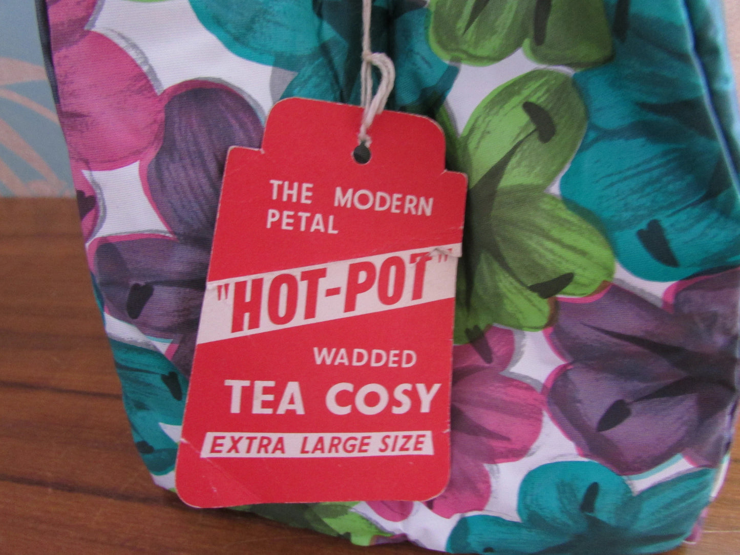 Vintage "Hot-Pot" brightly-coloured floral Petal wadded tea cosy, XL