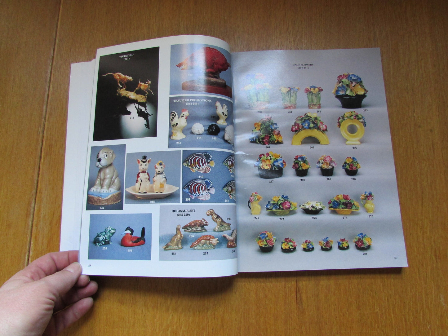 The World of Wade book 2: Collectable Porcelain & Pottery, by Ian Warner and Mike Porgay (Softback, 1994)