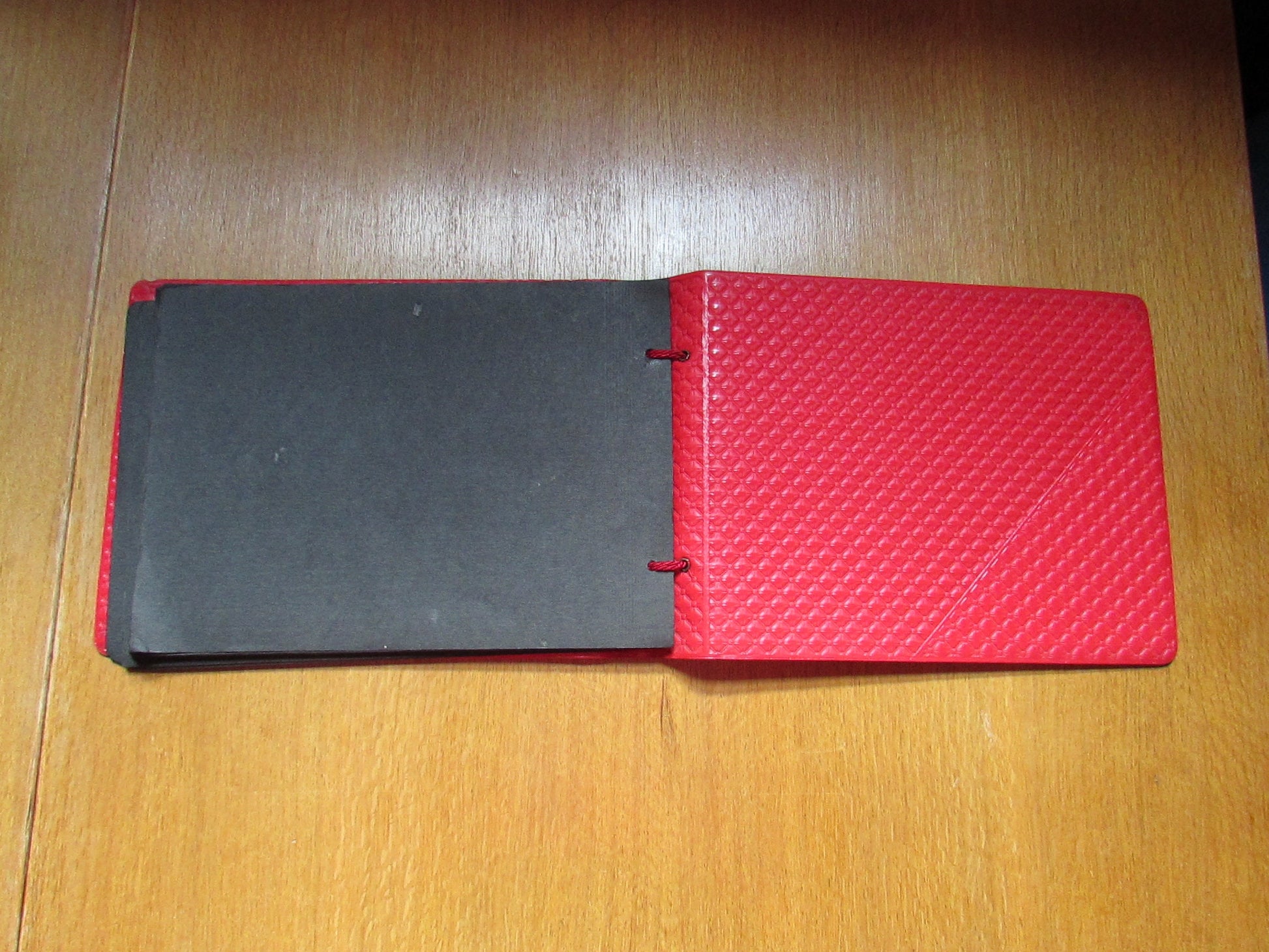 Vintage unused photo album, red quilted/embossed vinyl