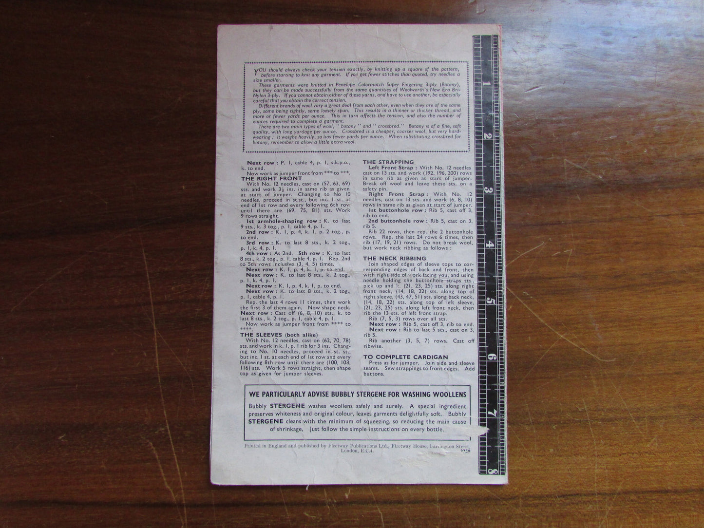 1960s Bestway 3359 knitting pattern for lady's Raglan twin-set