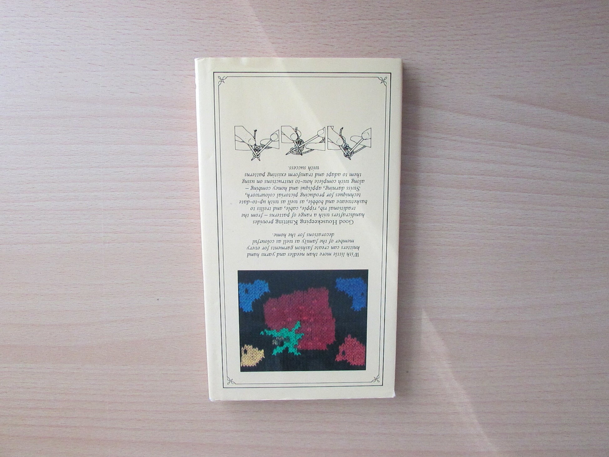 Good Housekeeping Knitting: An Illustrated Pocket Guide to Over 90 Beautiful Patterns, by Dorothea Hall (Hardback, 1983)