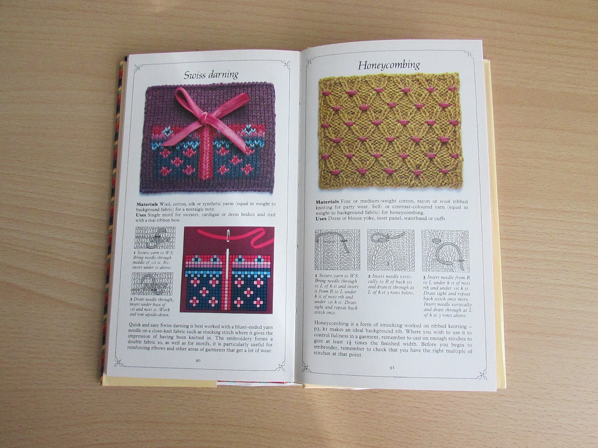 Good Housekeeping Knitting: An Illustrated Pocket Guide to Over 90 Beautiful Patterns, by Dorothea Hall (Hardback, 1983)