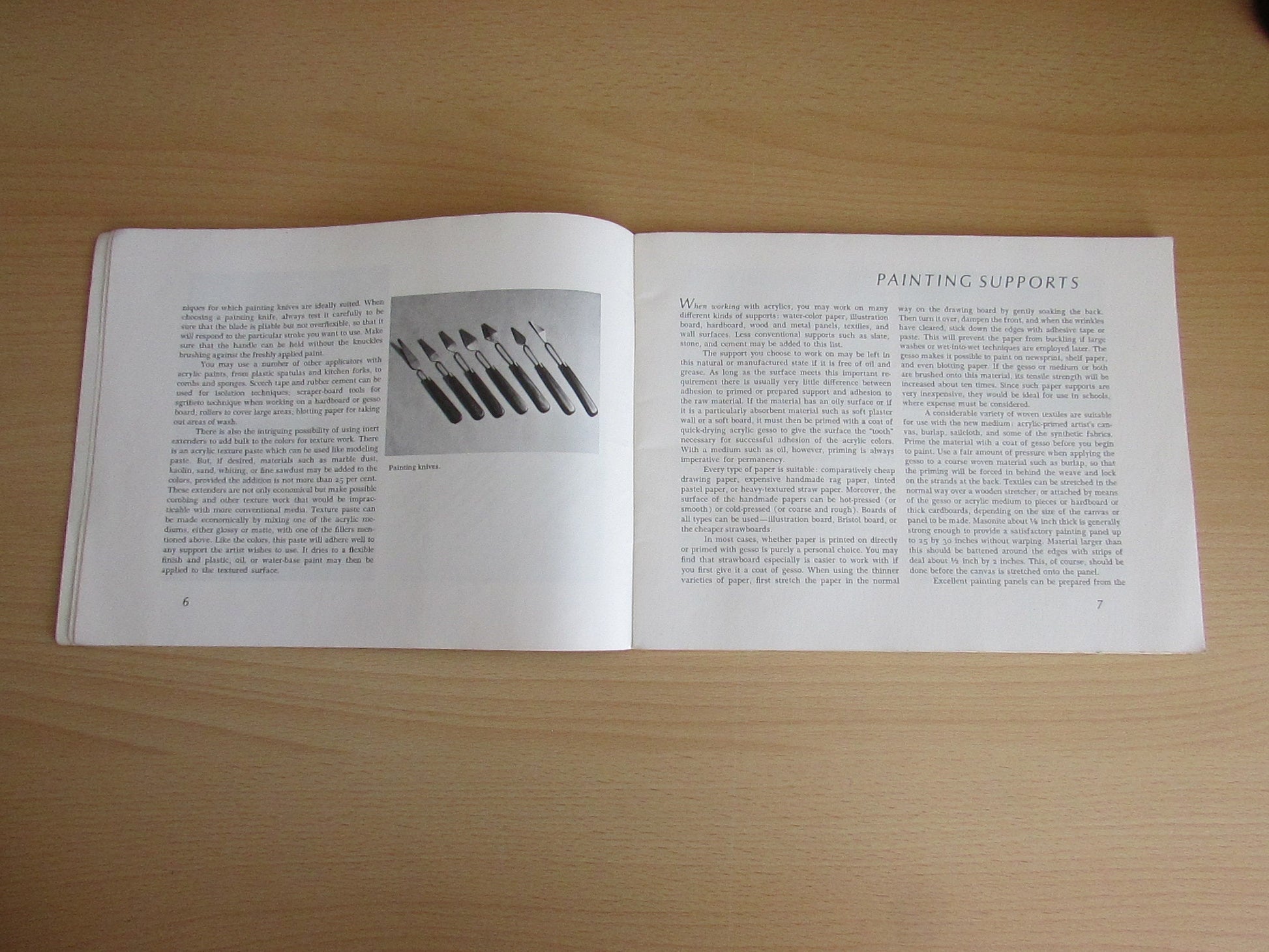 Acrylics, by John F. Mills, Pitman No.58 (Softback, 1967)
