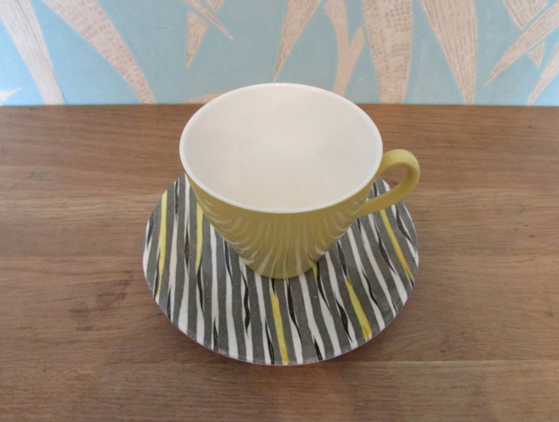 1950s Wood & Sons 'Samba' teacup and saucer