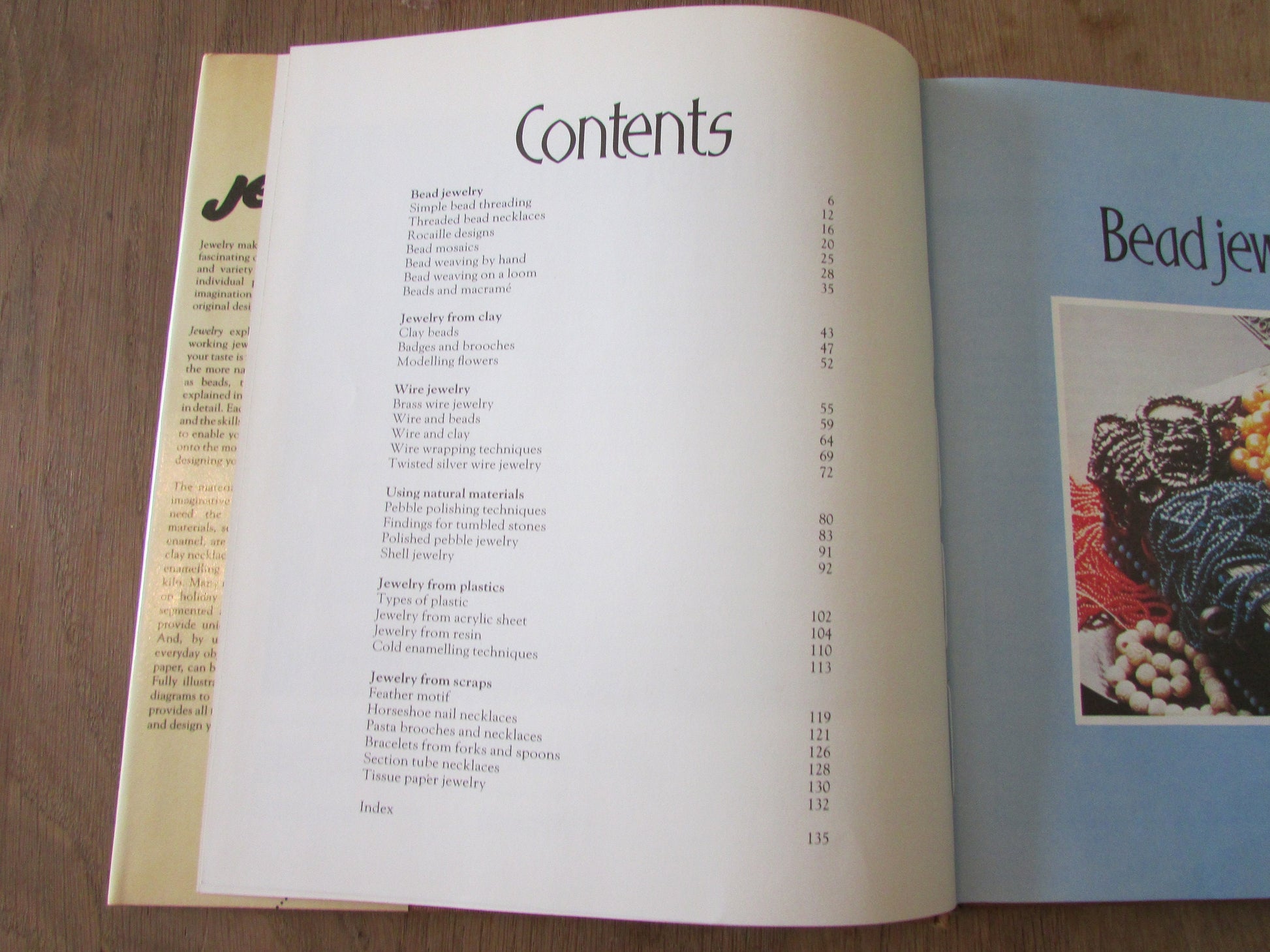 Jewelry: Orthodox & Imaginative Ways with Pebbles, Shells, Clay, Enamel and Everyday Household Objects (Hardback, 1978)