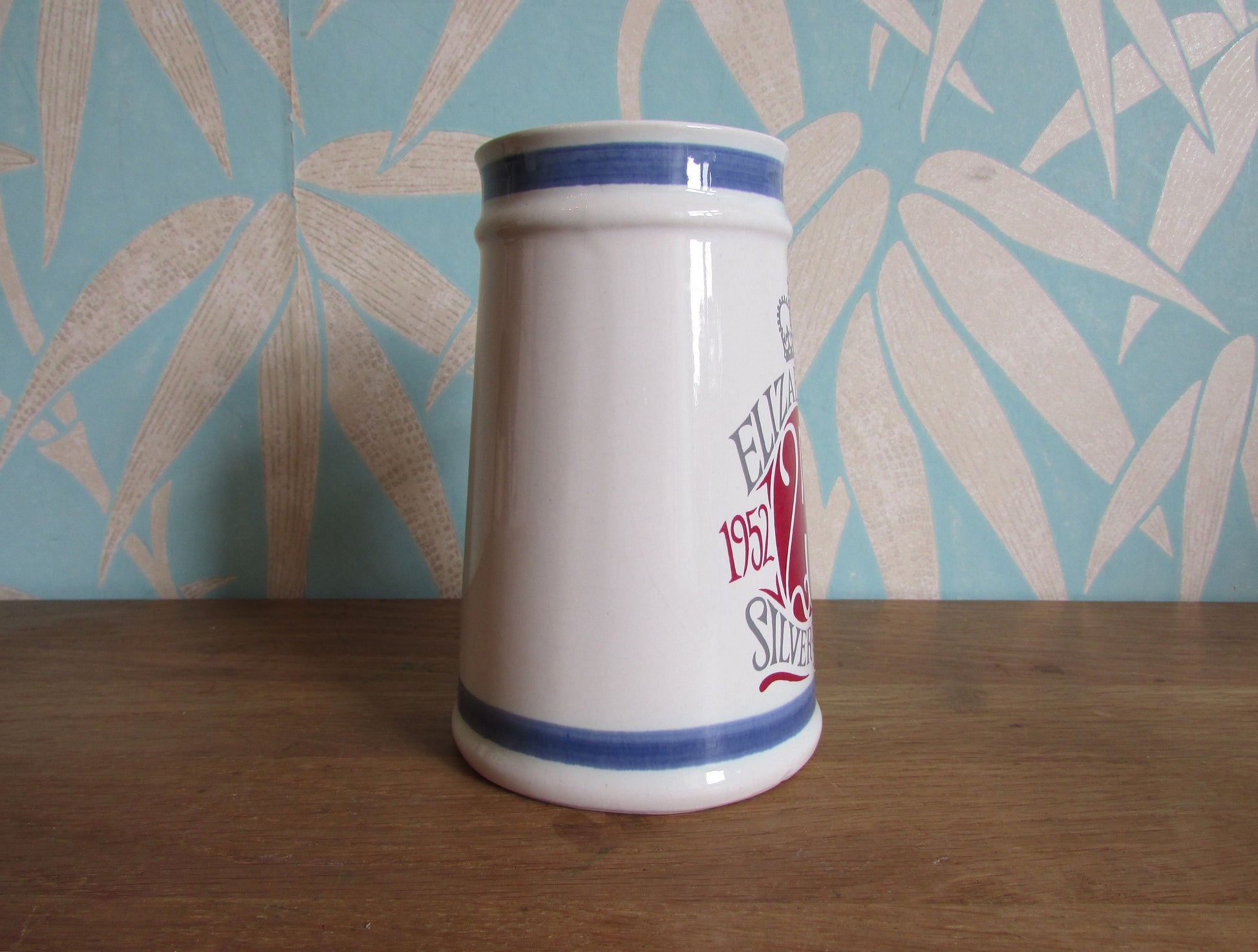 1977 Cinque Ports Pottery Queen Elizabeth II Silver Jubilee commemorative tankard