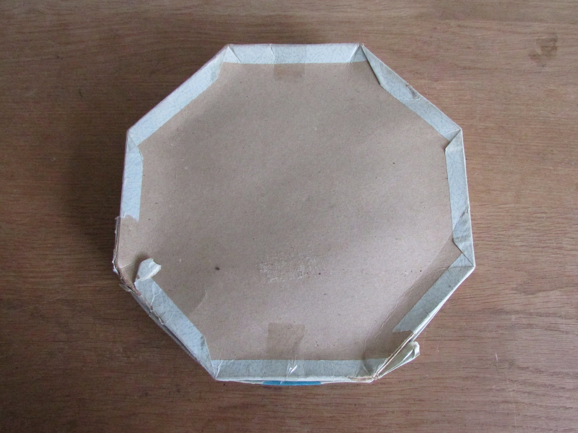 Mid-century Lady Jane No.105 Needlework Companion, made in England