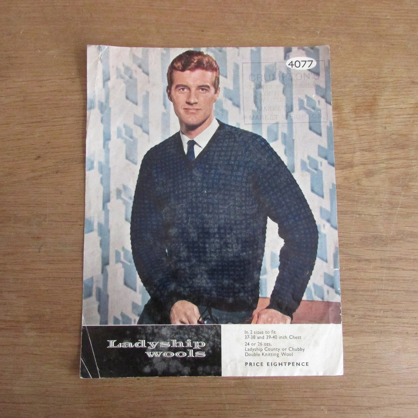 Vintage Ladyship Wools 4077 knitting pattern for man's two-colour "cube pattern" raglan sleeved sweater