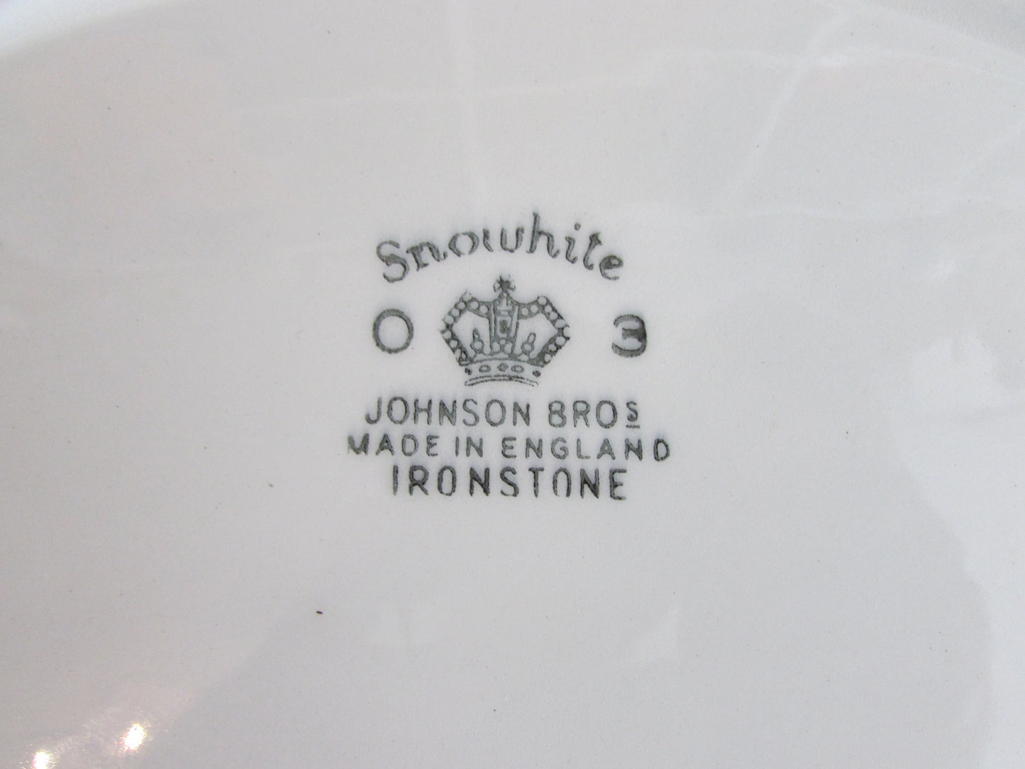 Pair of 1950s Johnson Bros Snowhite "Rose" platters