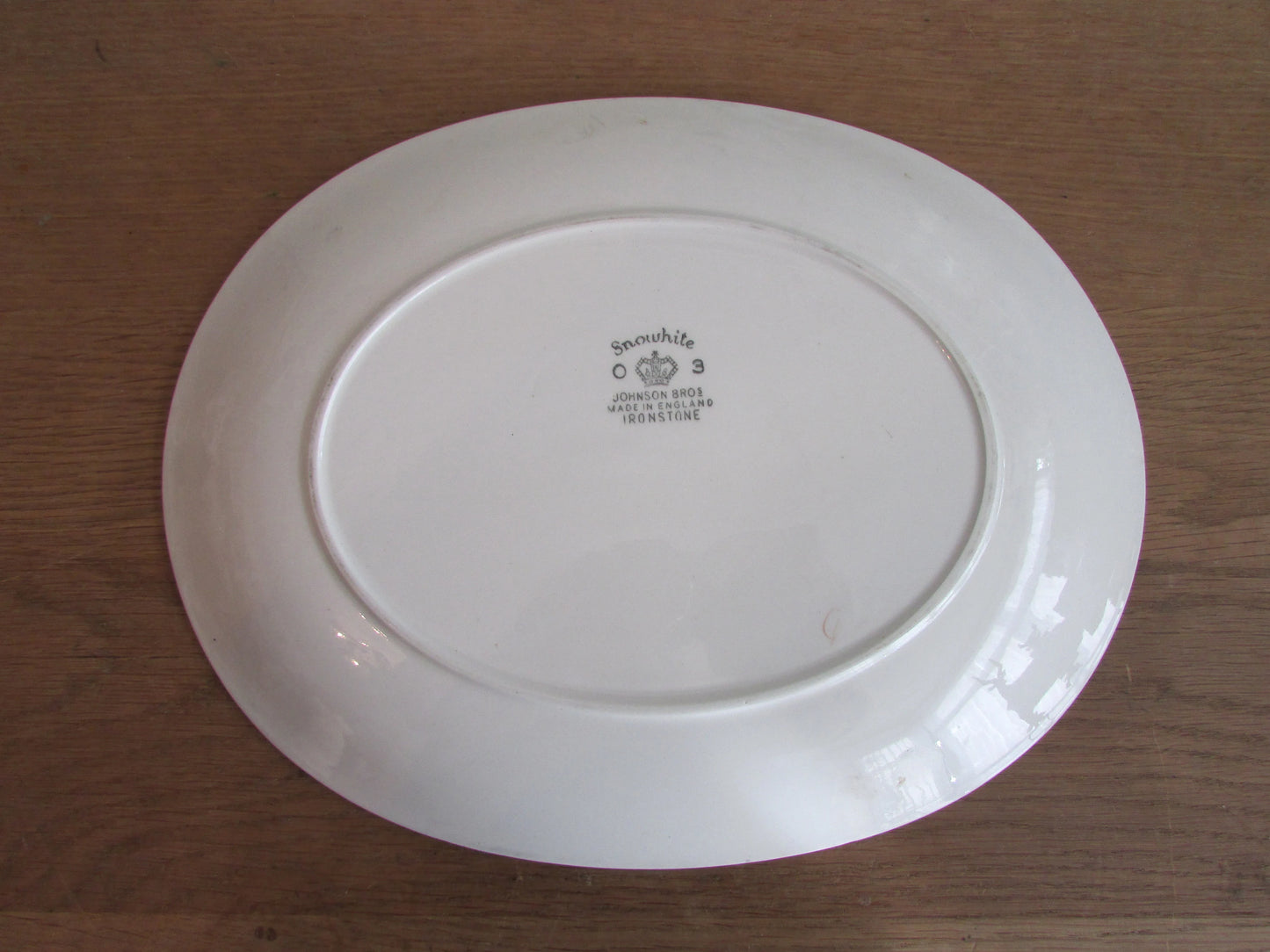 Pair of 1950s Johnson Bros Snowhite "Rose" platters