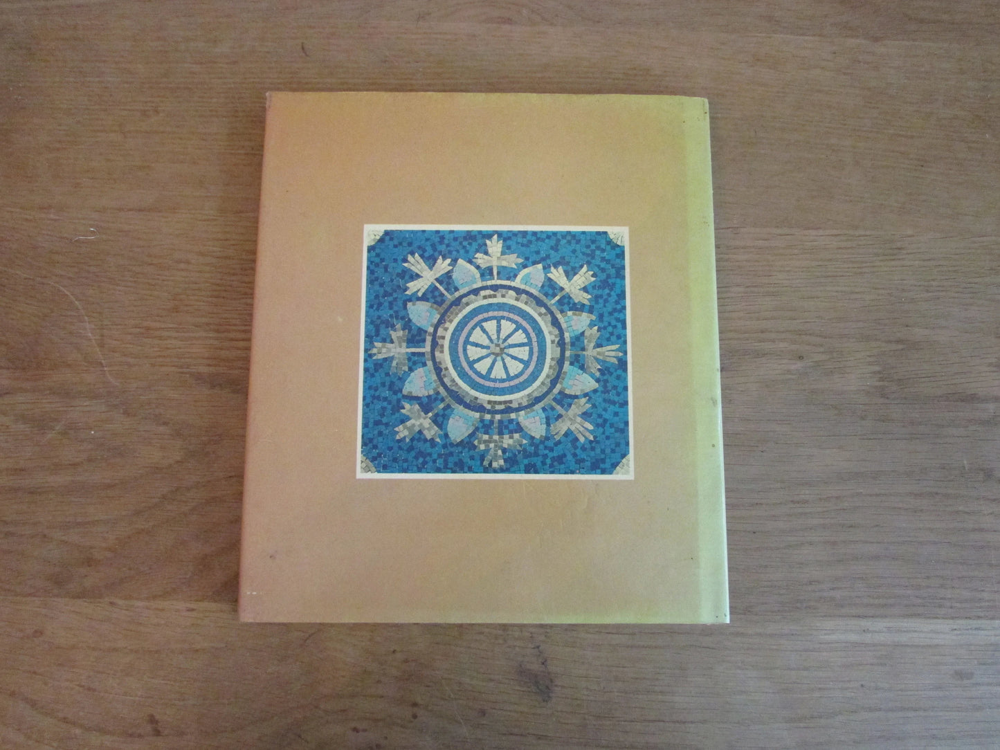Glass, Mosaics & Plastics, by Eric Shults (Hardback, 1978)