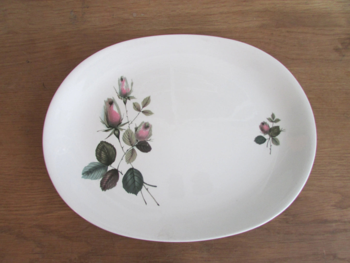 Pair of 1950s Johnson Bros Snowhite "Rose" platters