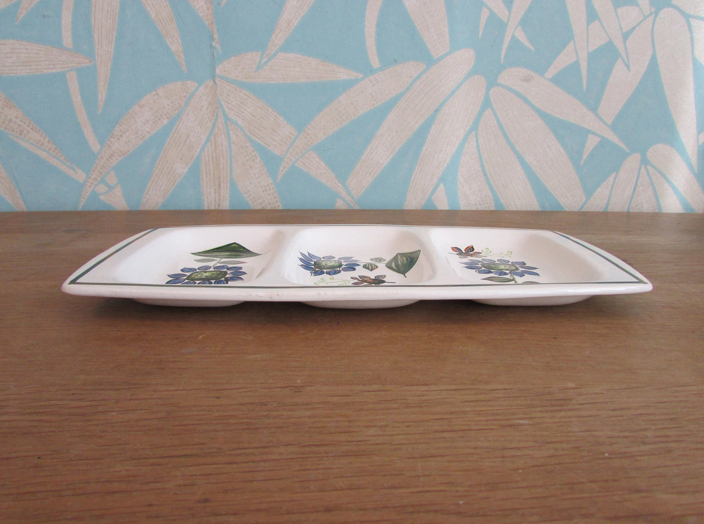 Mid-century Palissy Royal Worcester Casual Tableware blue flower divided snack dish