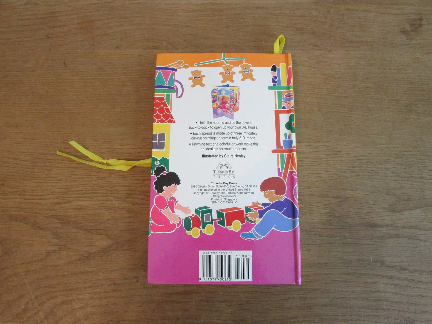 The House: open out a 3-dimensional house, illustrated by Claire Henley (Hardback, 1995)